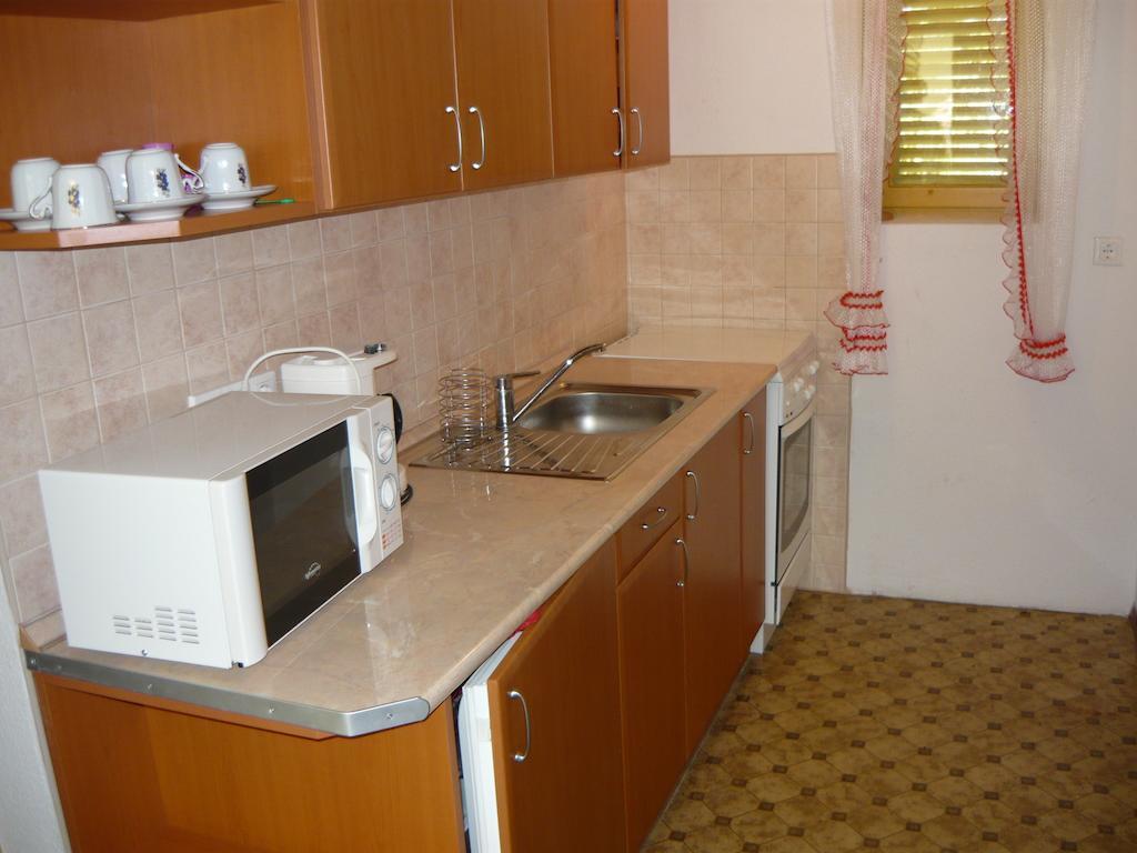 Kámán Pince Apartamento Alsópáhok Quarto foto