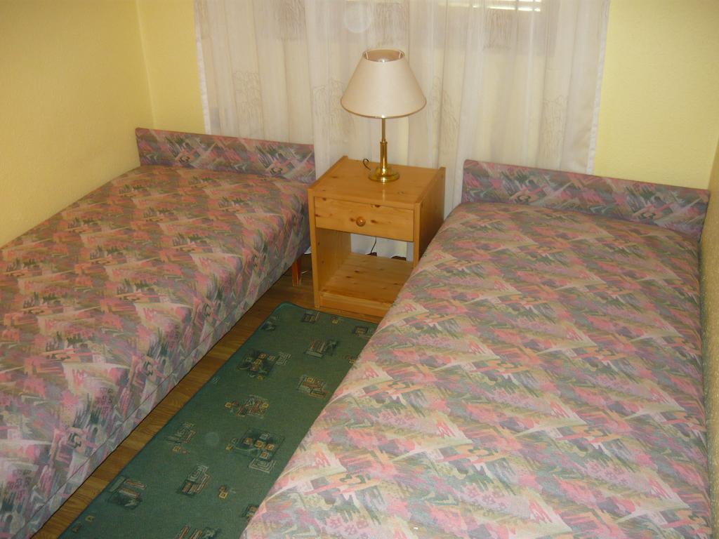 Kámán Pince Apartamento Alsópáhok Quarto foto